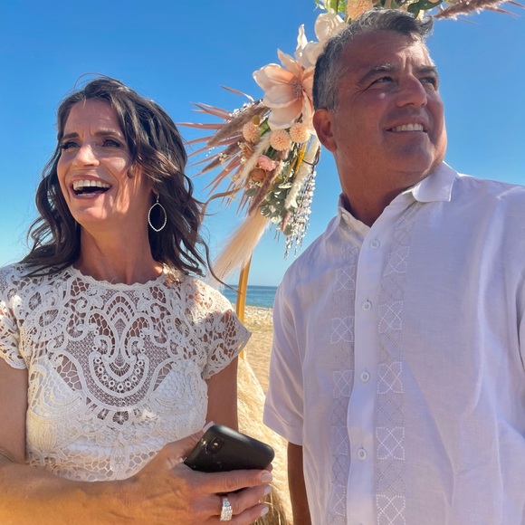 Meet your Posher, Robin - Picture 3 of 3